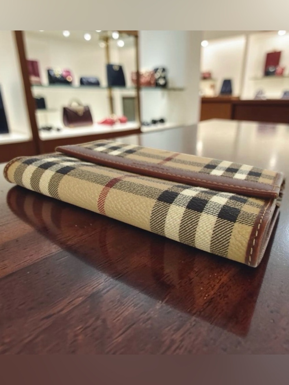 Burberry Nova Check Bifold Wallet 😍❤️ - Picture 10 of 16